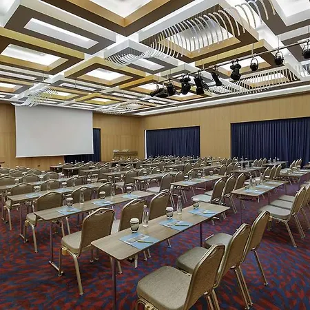 Hotel Doubletree By Hilton